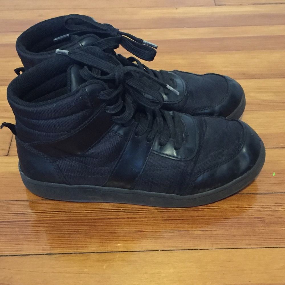 Gap Hi-Top Sneakers - Picture 4 of 6